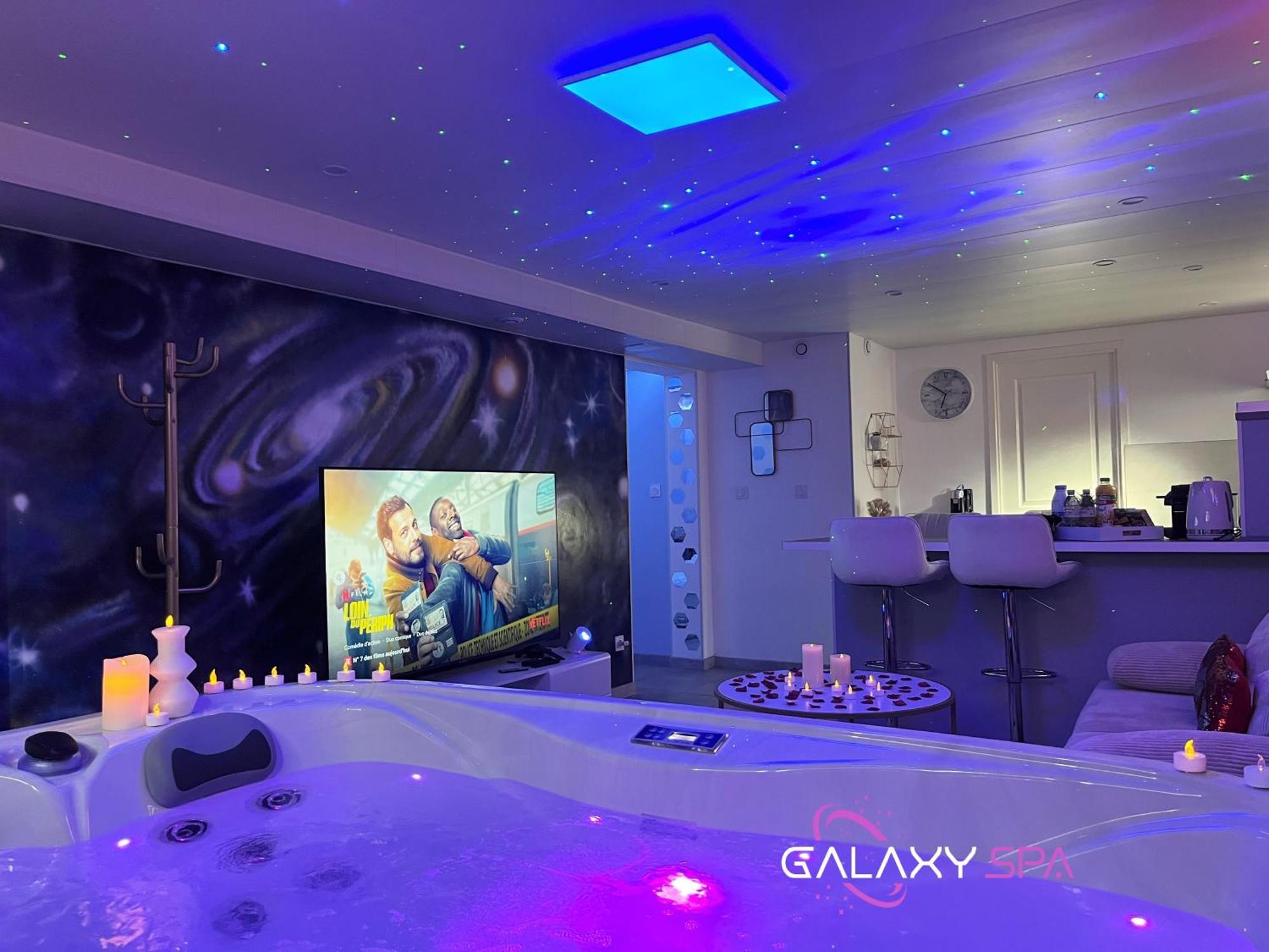 Galaxy Spa - Suite Mercure Jacuzzi Privatif Champigneulles Екстер'єр фото