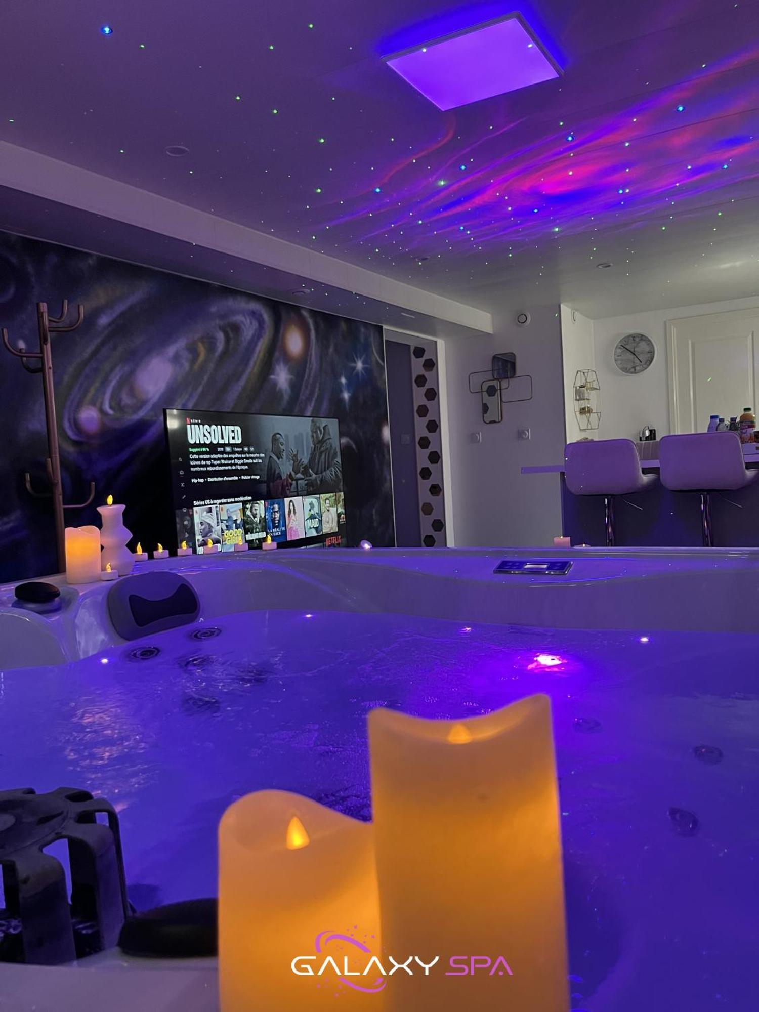 Galaxy Spa - Suite Mercure Jacuzzi Privatif Champigneulles Екстер'єр фото